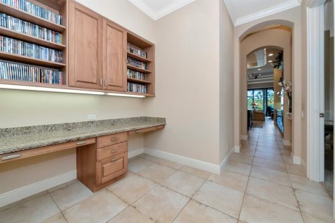 Villa ou maison à louer à Parrish, Floride: 4 chambres, 405.33 m2 № 2431166 - photo 16
