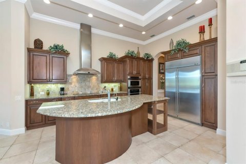 Villa ou maison à louer à Parrish, Floride: 4 chambres, 405.33 m2 № 2431166 - photo 7