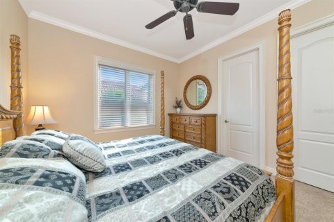 Villa ou maison à louer à Parrish, Floride: 4 chambres, 405.33 m2 № 2431166 - photo 13