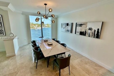 Condominio en venta en Aventura, Florida, 3 dormitorios, 303.23 m2 № 1868343 - foto 20
