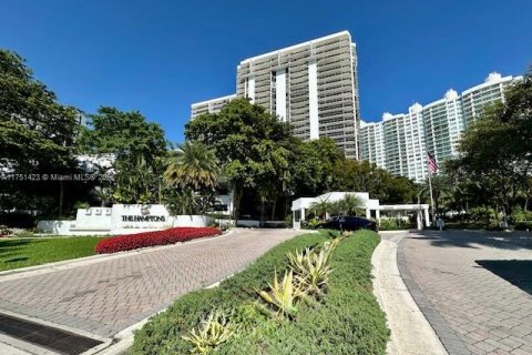Condominio en venta en Aventura, Florida, 3 dormitorios, 303.23 m2 № 1868343 - foto 8