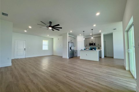 House in Ocala, Florida 4 bedrooms, 168.15 sq.m. № 1677522 - photo 10