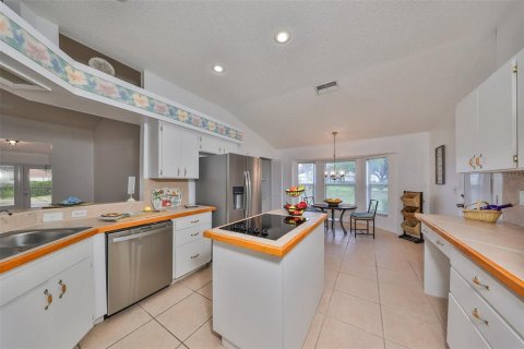 Condominio en venta en Sun City Center, Florida, 2 dormitorios, 169.55 m2 № 1362154 - foto 10