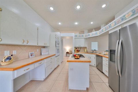 Condominio en venta en Sun City Center, Florida, 2 dormitorios, 169.55 m2 № 1362154 - foto 11