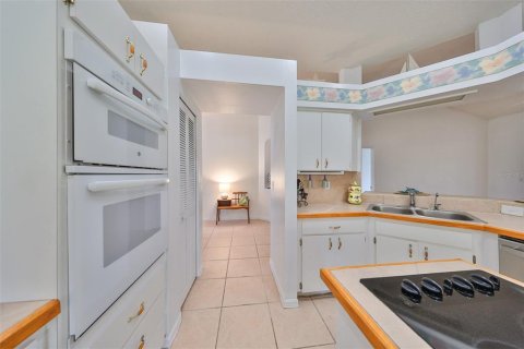 Condominio en venta en Sun City Center, Florida, 2 dormitorios, 169.55 m2 № 1362154 - foto 14
