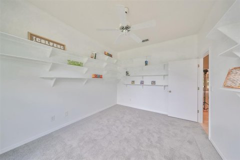 Condominio en venta en Sun City Center, Florida, 2 dormitorios, 169.55 m2 № 1362154 - foto 9