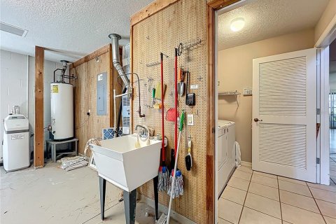 Casa en venta en Leesburg, Florida, 3 dormitorios, 152.55 m2 № 1538560 - foto 30