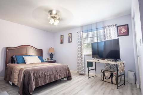 Touwnhouse à vendre à Port St. Lucie, Floride: 2 chambres, 121.05 m2 № 2172910 - photo 13