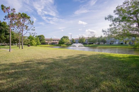 Touwnhouse à vendre à Port St. Lucie, Floride: 2 chambres, 121.05 m2 № 2172910 - photo 17
