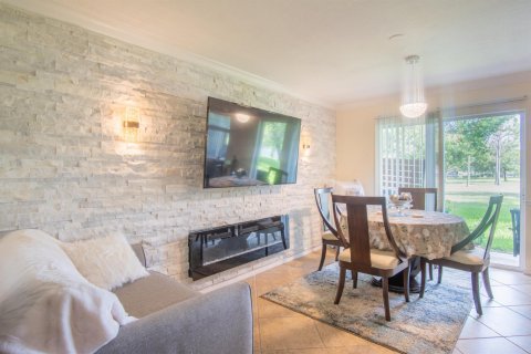 Touwnhouse à vendre à Port St. Lucie, Floride: 2 chambres, 121.05 m2 № 2172910 - photo 7