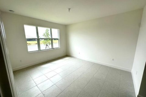 Villa ou maison à vendre à Port St. Lucie, Floride: 3 chambres, 162.76 m2 № 2189540 - photo 13