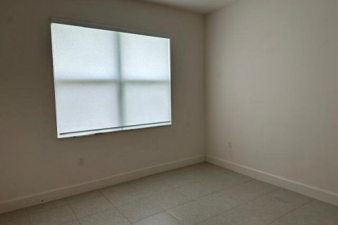 Villa ou maison à vendre à Port St. Lucie, Floride: 3 chambres, 162.76 m2 № 2189540 - photo 18