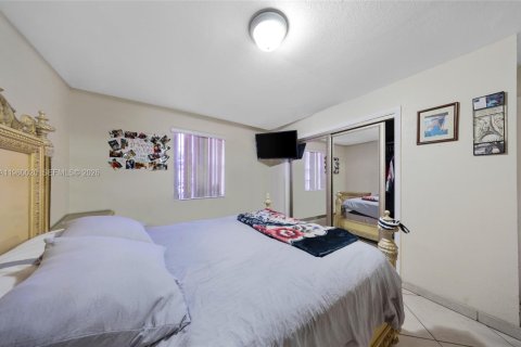 Купить виллу или дом в Майами, Флорида 3 спальни, 116.69м2, № 2079631 - фото 26