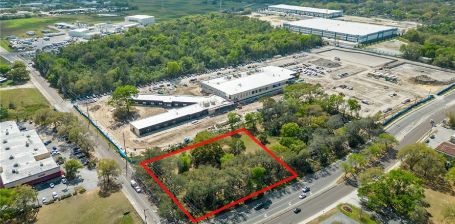 Propiedad comercial en Tampa, Florida 133.78 m2 № 1722491