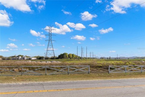Propiedad comercial en venta en Tampa, Florida, 133.78 m2 № 1722491 - foto 24