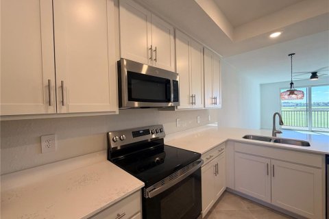 Copropriété à louer à Venice, Floride: 2 chambres, 106.74 m2 № 2104793 - photo 5