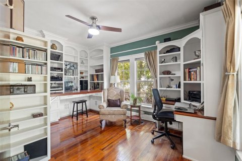 Villa ou maison à vendre à Tampa, Floride: 4 chambres, 219.53 m2 № 1690152 - photo 21