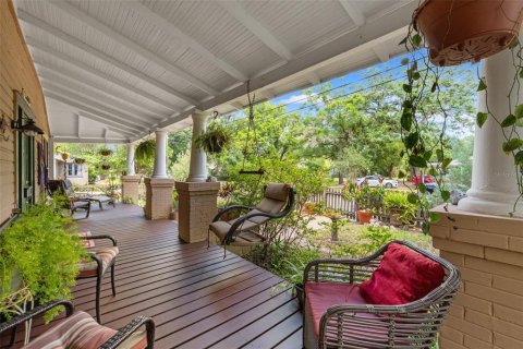 Villa ou maison à vendre à Tampa, Floride: 4 chambres, 219.53 m2 № 1690152 - photo 2