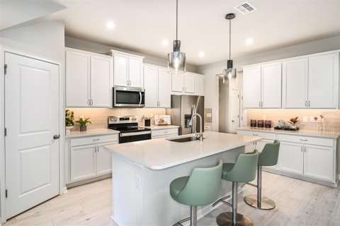 Adosado en venta en Brandon, Florida, 3 dormitorios, 154.87 m2 № 1903561 - foto 5
