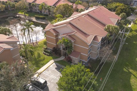 Condo in Coral Springs, Florida, 2 bedrooms  № 1949605 - photo 12