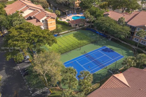 Condo in Coral Springs, Florida, 2 bedrooms  № 1949605 - photo 15