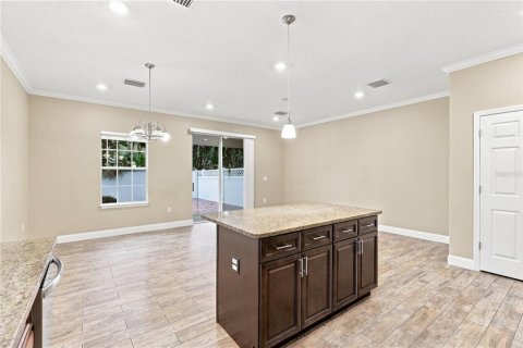 Townhouse in Orlando, Florida 3 bedrooms, 140.93 sq.m. № 2304788 - photo 14