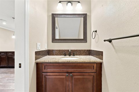 Townhouse in Orlando, Florida 3 bedrooms, 140.93 sq.m. № 2304788 - photo 16