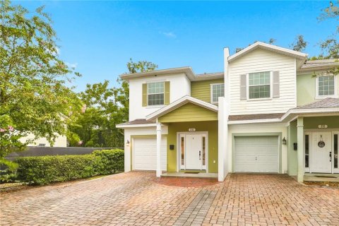Townhouse in Orlando, Florida 3 bedrooms, 140.93 sq.m. № 2304788 - photo 3