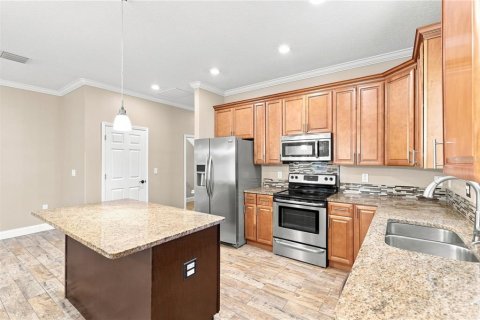 Townhouse in Orlando, Florida 3 bedrooms, 140.93 sq.m. № 2304788 - photo 7