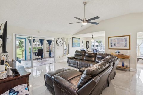 Villa ou maison à vendre à Tarpon Springs, Floride: 2 chambres, 143.91 m2 № 1841499 - photo 6