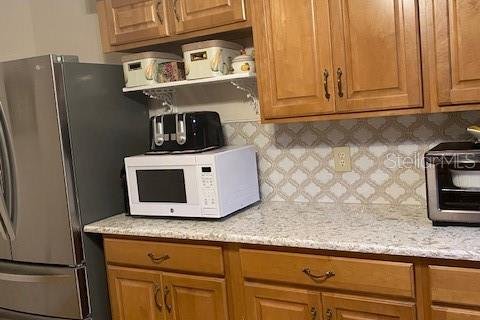 House in Altamonte Springs, Florida 3 bedrooms, 194.91 sq.m. № 1827166 - photo 13