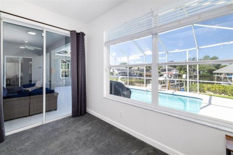 Villa ou maison à vendre à Bradenton, Floride: 5 chambres, 262.45 m2 № 2431074 - photo 15