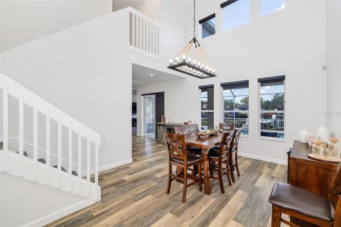 Villa ou maison à vendre à Bradenton, Floride: 5 chambres, 262.45 m2 № 2431074 - photo 21