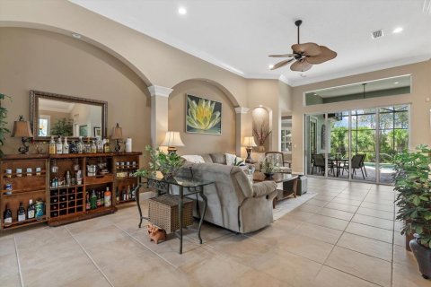 Casa en venta en Lakewood Ranch, Florida, 3 dormitorios, 205.04 m2 № 1914564 - foto 5