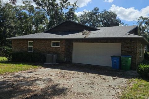 House in High Springs, Florida 3 bedrooms, 144.65 sq.m. № 1851285 - photo 2