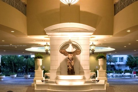 Copropriété à louer à Sunny Isles Beach, Floride: 3 chambres, 135.73 m2 № 1859656 - photo 2