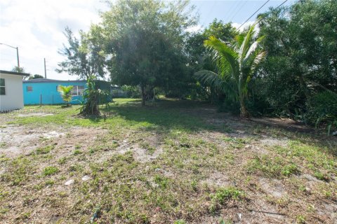 Villa ou maison à vendre à Fort Lauderdale, Floride: 3 chambres, 91.42 m2 № 1931334 - photo 19