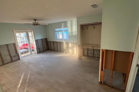 Casa en venta en Apollo Beach, Florida, 3 dormitorios, 136.94 m2 № 1598725 - foto 17