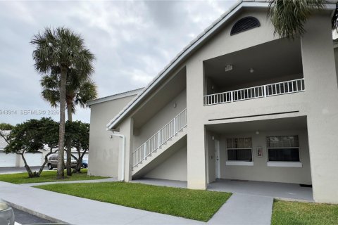 Кондоминиум с 1 спальней в Окленд-Парк, Флорида № 2004708