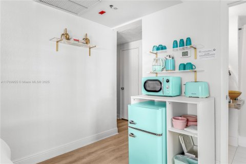 Купить отель в Майами-Бич, Флорида 27.87м2, № 1985656 - фото 4