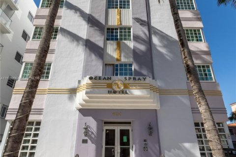 Купить отель в Майами-Бич, Флорида 27.87м2, № 1985656 - фото 17