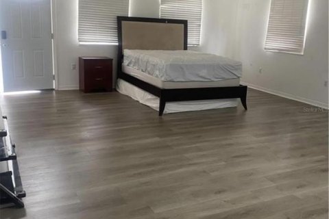 Commercial property in Kissimmee, Florida 8 bedrooms, 464.51 sq.m. № 1411649 - photo 15