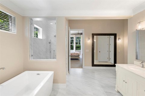 House in Orlando, Florida 3 bedrooms, 288.37 sq.m. № 1782709 - photo 29