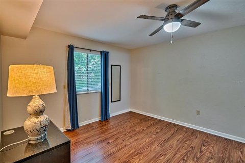 Copropriété à vendre à Gainesville, Floride: 2 chambres, 81.2 m2 № 1870615 - photo 14