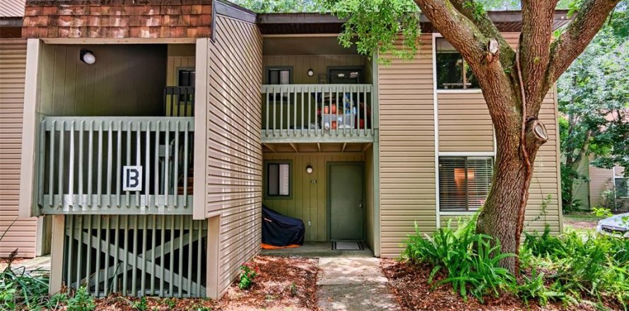 Condominio en Gainesville, Florida, 2 dormitorios № 1870615