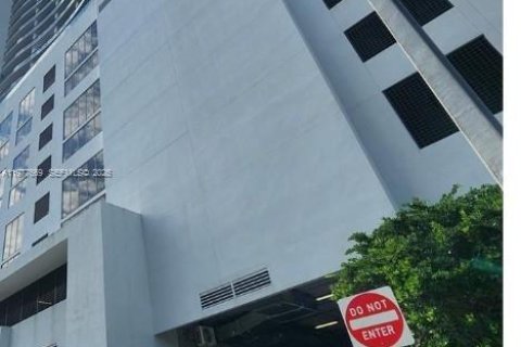 Copropriété à louer à Miami, Floride: 1 chambre, 54.07 m2 № 2041720 - photo 15