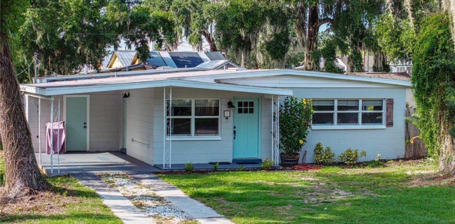 House in Bartow, Florida 3 bedrooms, 120.4 sq.m. № 1758446