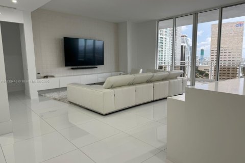 Condo in Miami, Florida, 2 bedrooms  № 1888827 - photo 6