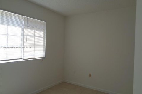 Condo in Davie, Florida, 2 bedrooms  № 2056585 - photo 6