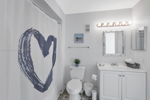 Купить кондоминиум в Санрайз, Флорида 2 спальни, 98.94м2, № 1828999 - фото 22